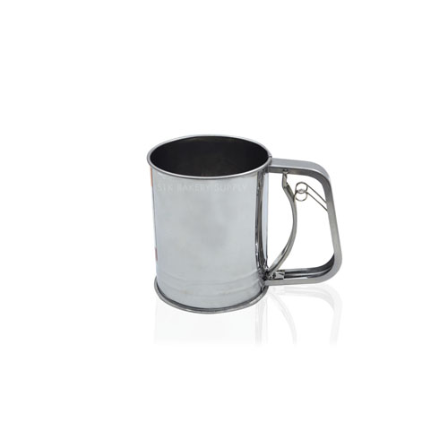 STAINLESS STEEL HAND FLOUR SIEVE MEDIUM 97x125mm 9125 (1 x 72)