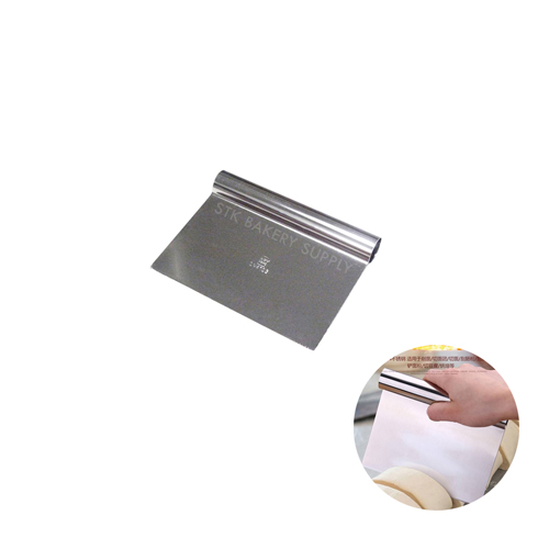 STAINLESS STEEL DOUGH CUTTER  