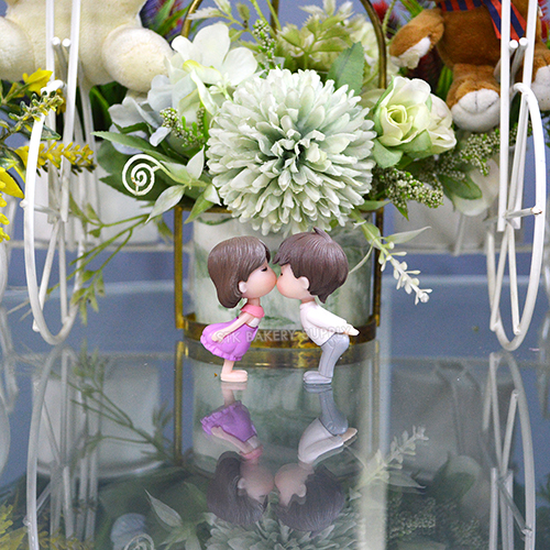 CAKE DECORATION KISS COUPLE CP-7 (NEW DESIGN)