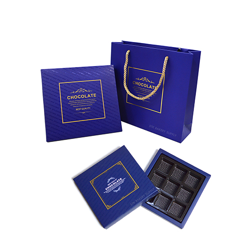 PRESENT CHOCOLATE BOX (SQUARE) WITH BAG  1SET