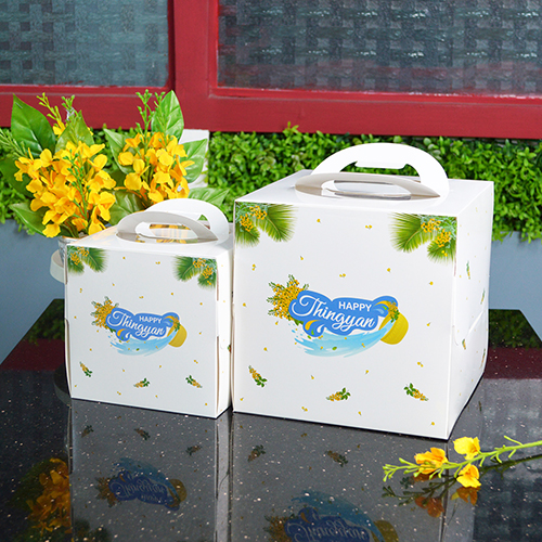 CAKE BOX WITH HANDLE WITH WINDOW (4"CAKE) (THINGYAN)